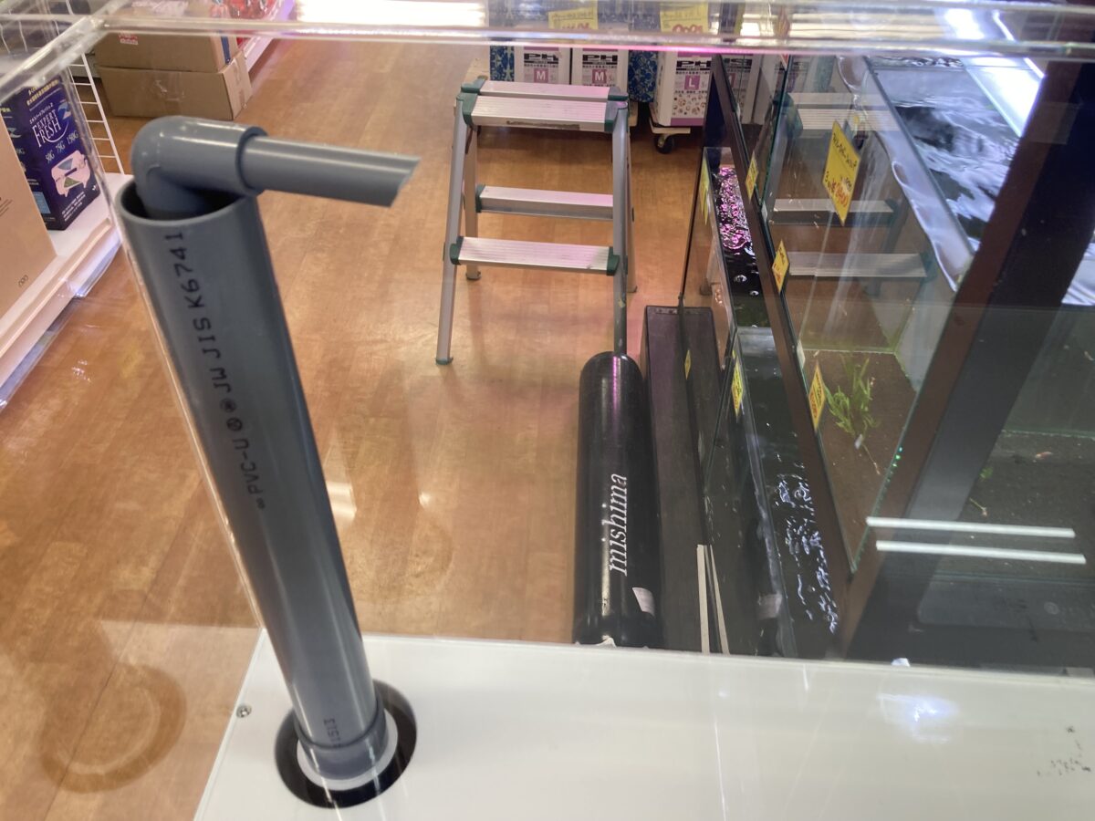 オーバーフロー水槽加工